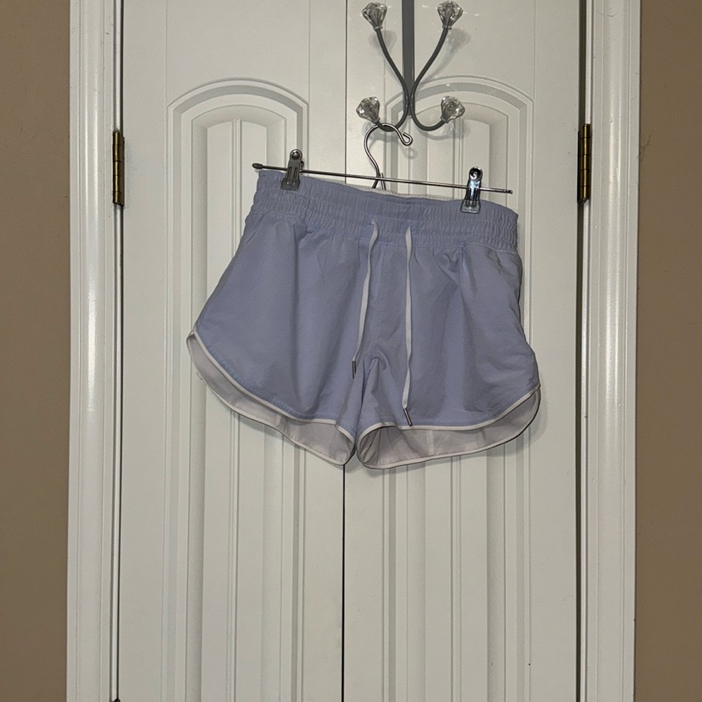 Size 6 Lululemon shorts